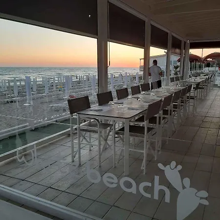 In - Latium 22309